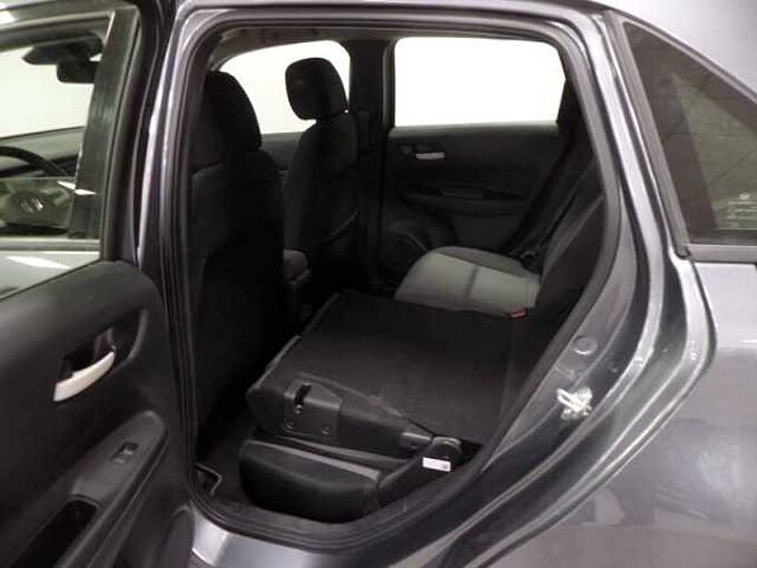 Honda  Jazz 1.5 i-MMD 109ch e:HEV Elegance