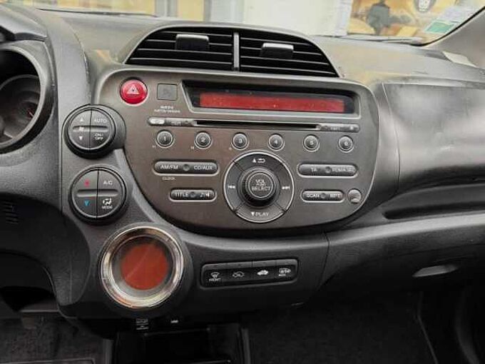 Honda Jazz 1.4 i-VTEC 100 Luxury