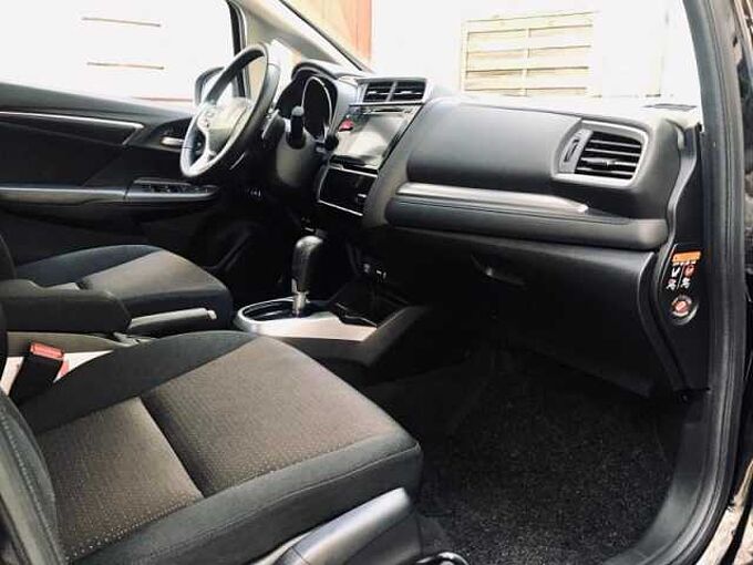 Honda  Jazz 1.3 i-VTEC 102ch Exclusive Navi CVT