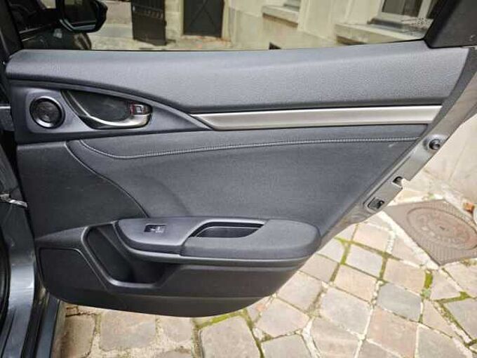 Honda  Civic 1.0 i-VTEC 129ch Executive CVT 5p