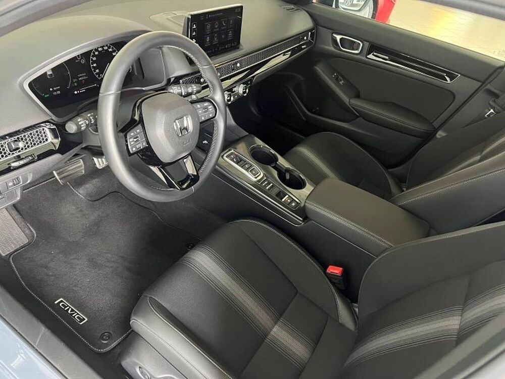 Honda Civic 2.0 i-MMD 184ch e: HEV Sport