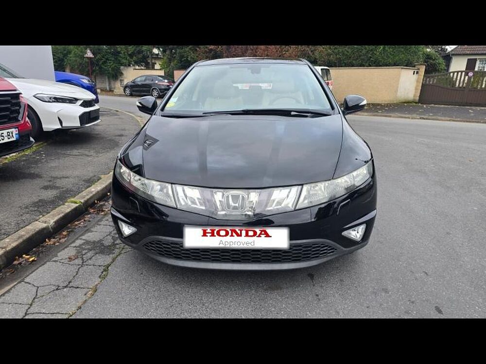 Honda Civic 1.8 i-VTEC ExecutiveCuir/Navi i-shift 5p