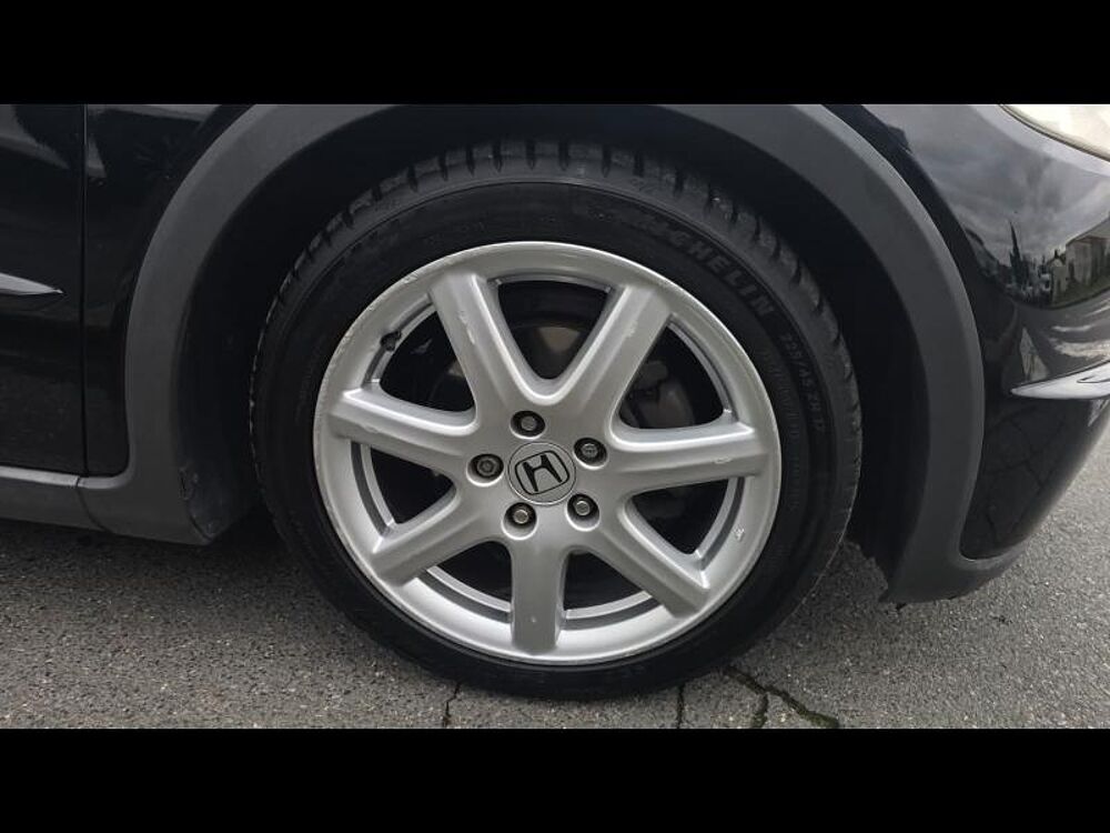 Honda Civic 1.8 i-VTEC ExecutiveCuir/Navi i-shift 5p