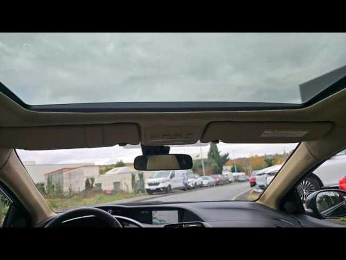 Honda Civic 1.8 i-VTEC ExecutiveCuir/Navi i-shift 5p