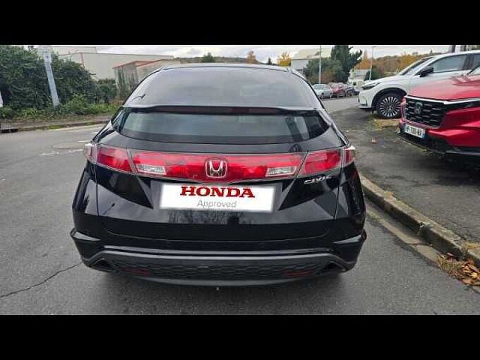 Honda Civic 1.8 i-VTEC ExecutiveCuir/Navi i-shift 5p