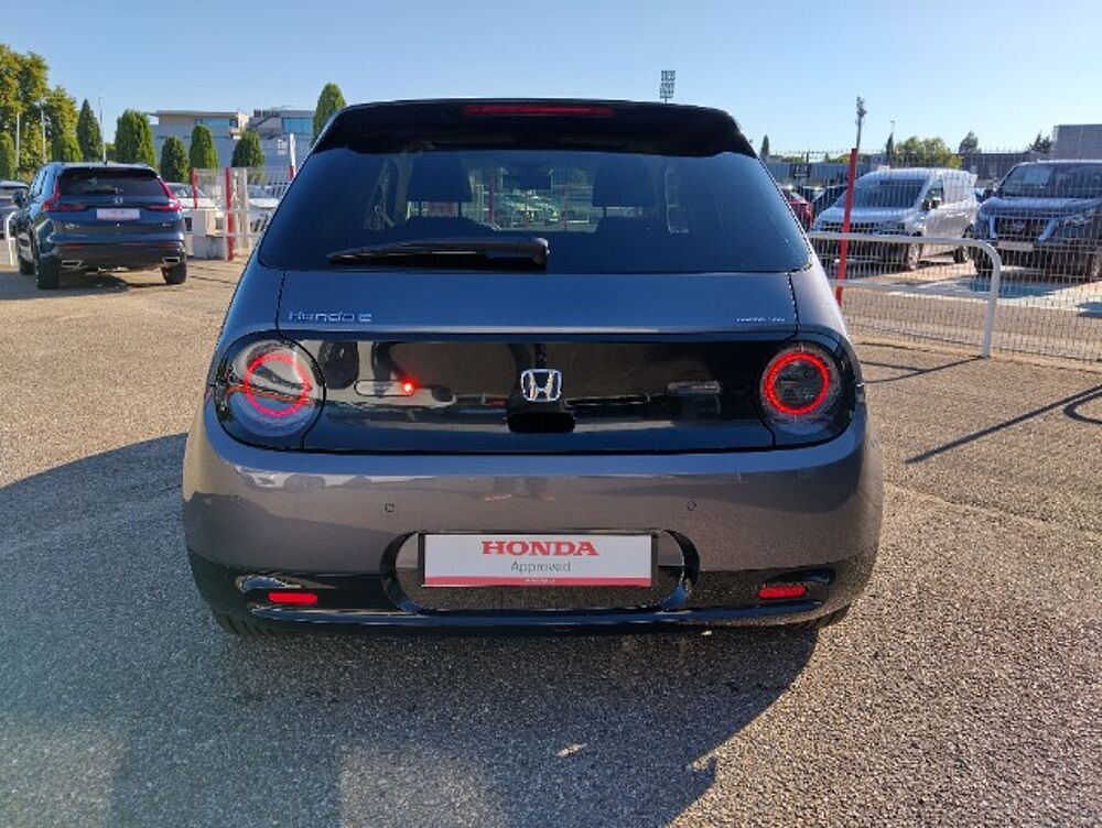 Honda HONDA E Advance 16' 5P