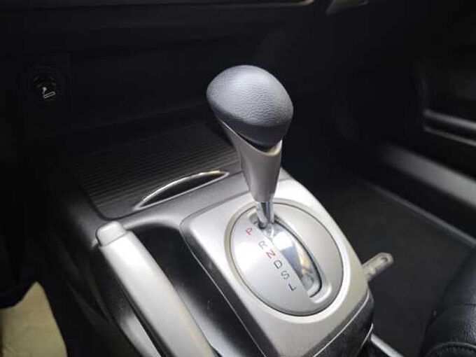 Honda Civic Hybrid Cuir 4p